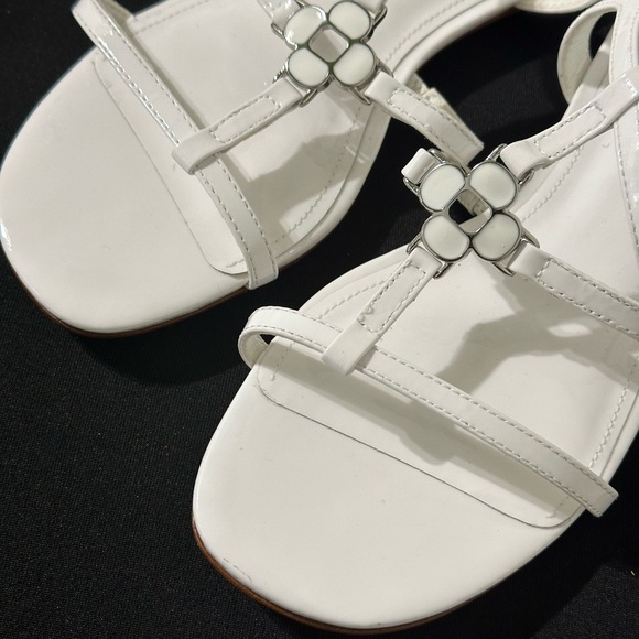 Larroude White Strappy Sandals Size 5.5 - Picture 3 of 8